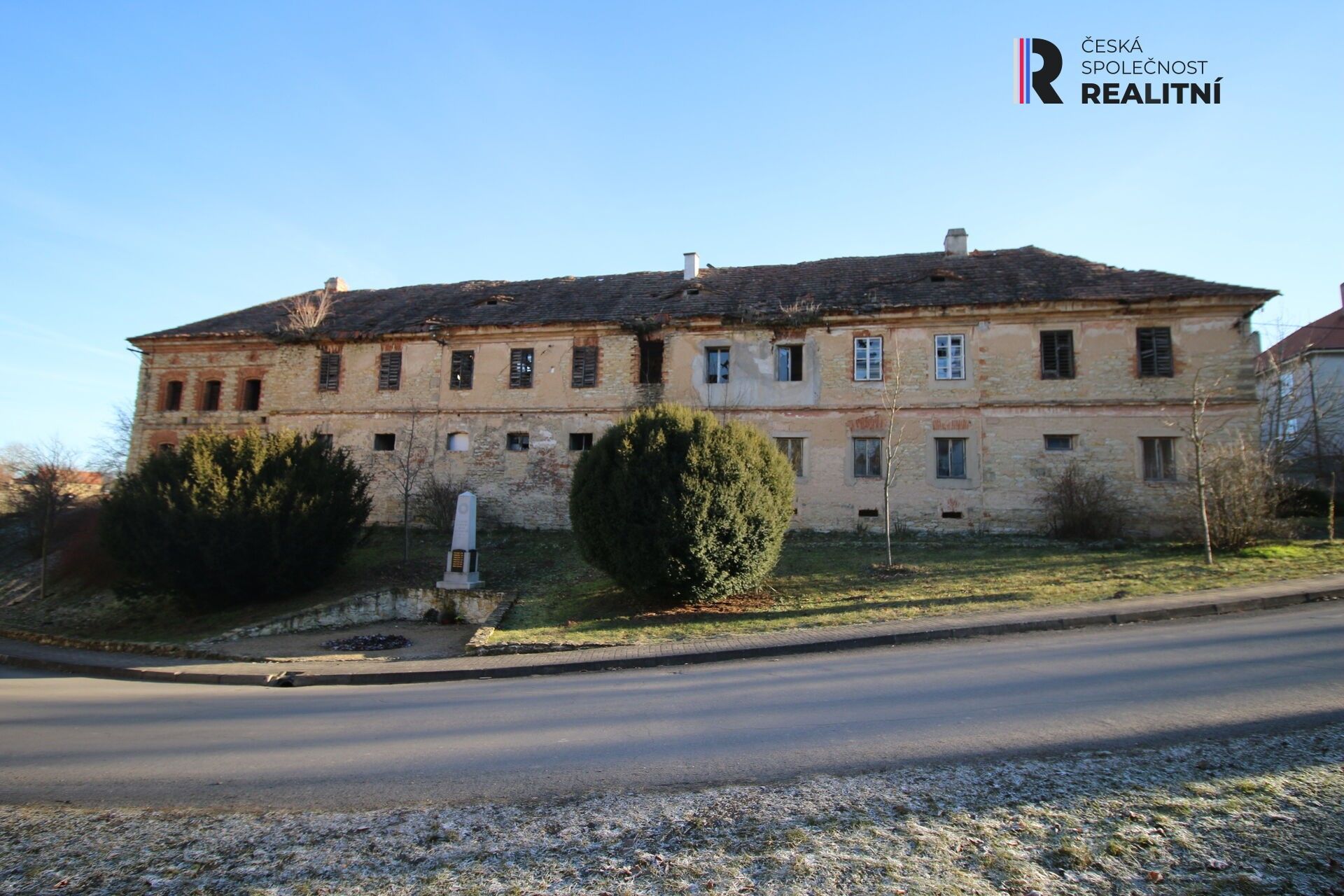 Rodinné domy, Chorušice Velký Újezd, 618 m² - 1