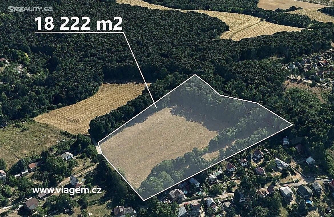 Zemědělský pozemek, 3 037 m²