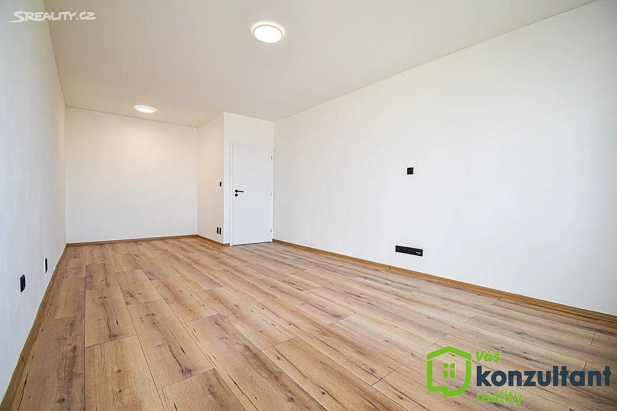 Byt 2+1 · 56 m² · tř. 17. listopadu, Karviná - Ráj - 3