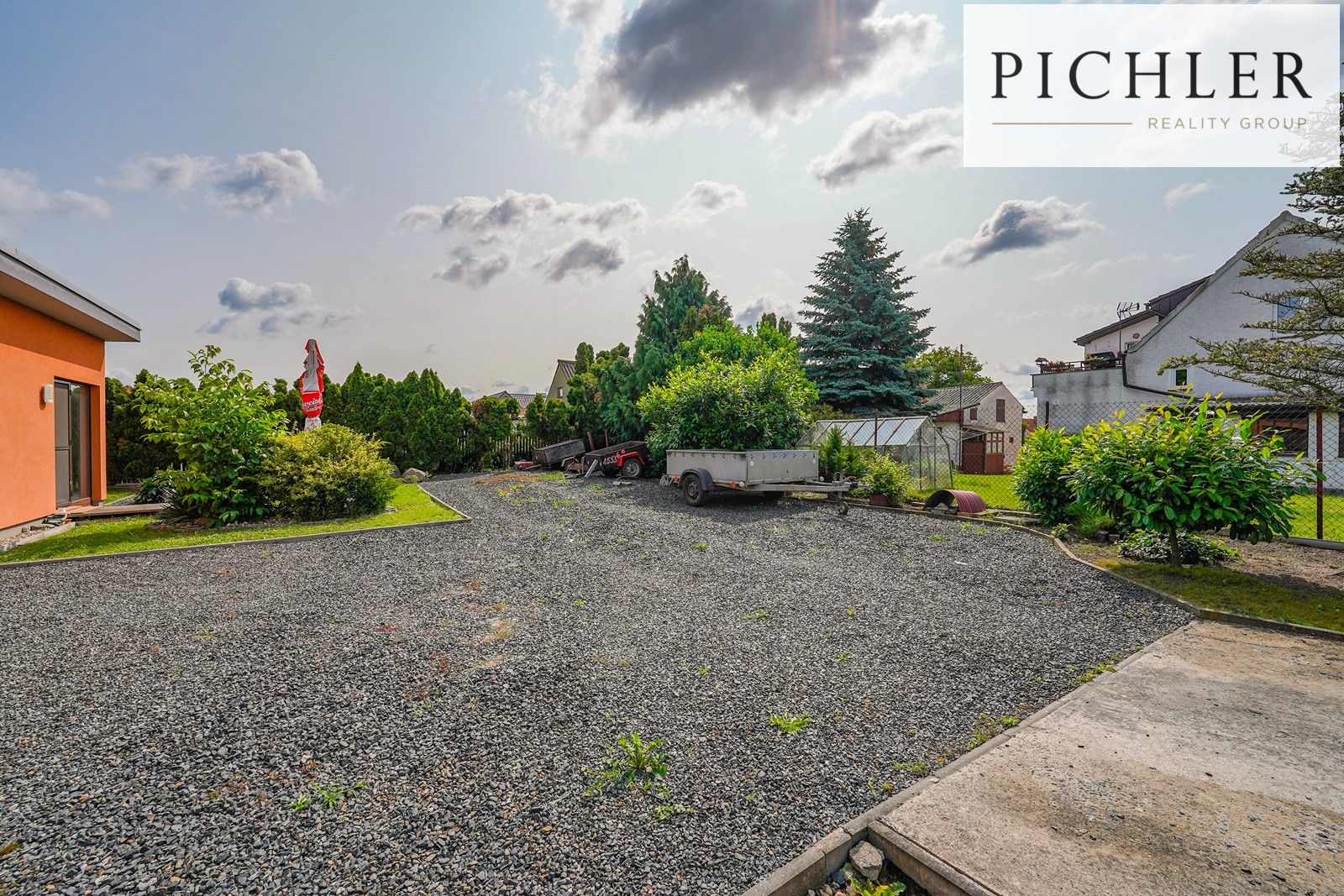 Prodej pozemek pro bydlení - Praha, 190 m²