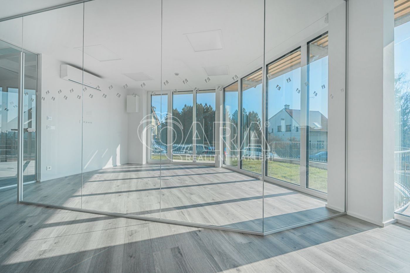 Kanceláře, Za Lužinami , Praha Stodůlky, 96 m²