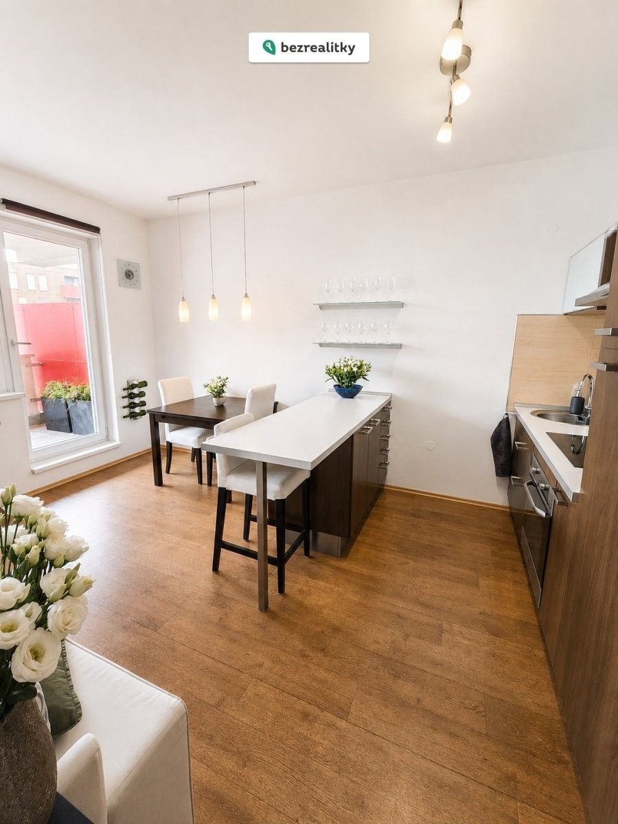 1+kk, Pískařská 2075, Praha Modřany, 45 m² - 2