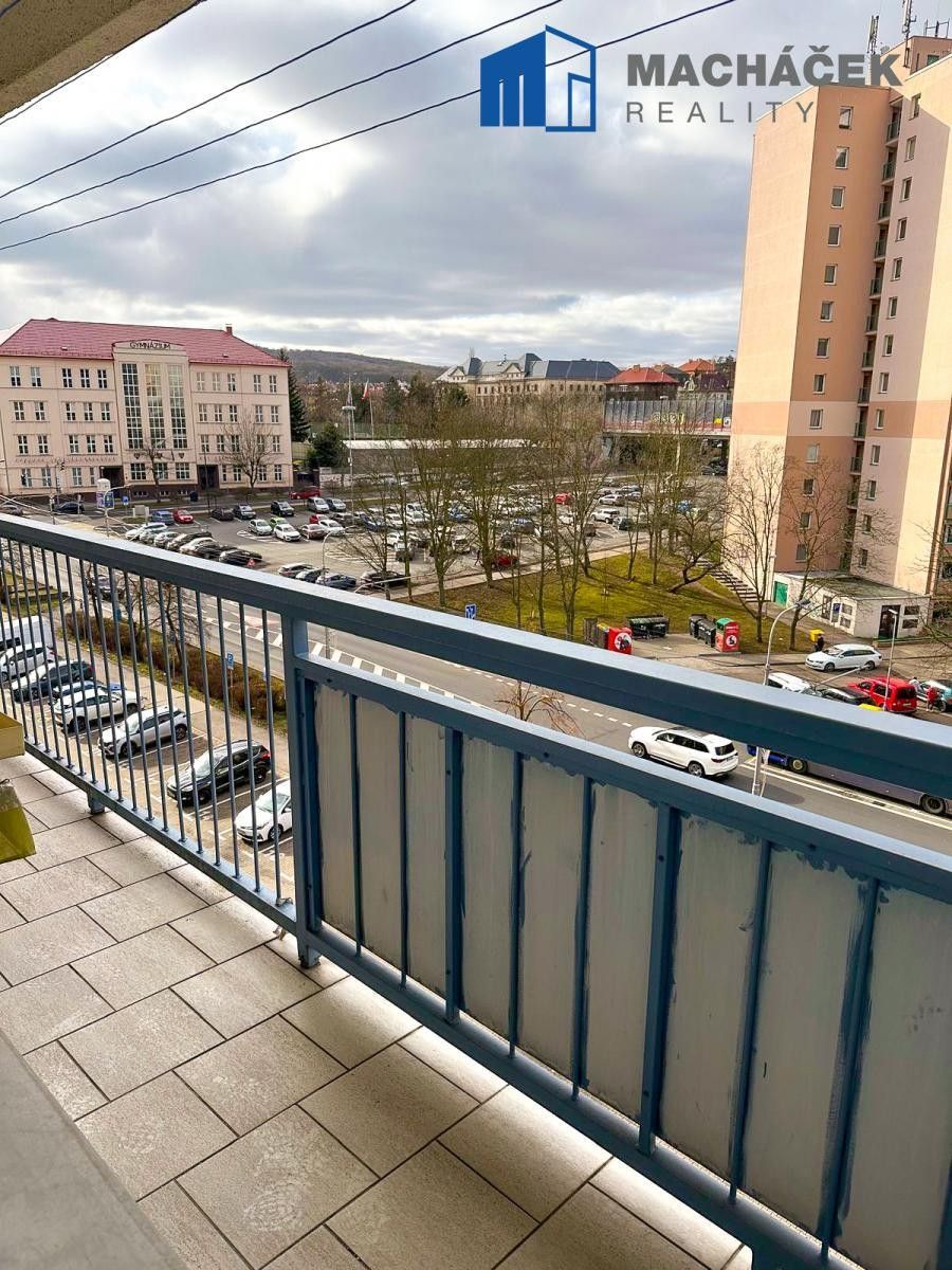 3+1, Alejní  , Teplice, 74 m²