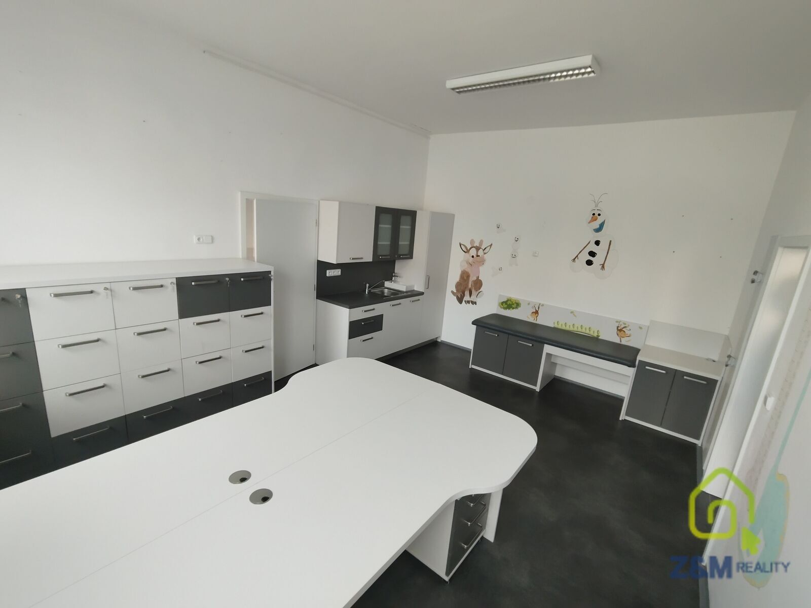 Pronájem komerční - nábřeží Petra Bezruče, Sokolov, 47 m²