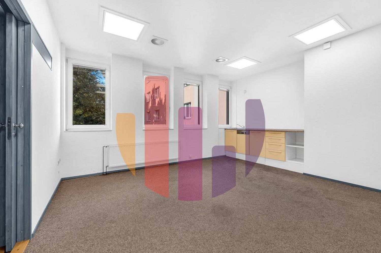 Pronájem kancelář - Praha - Břevnov, okres Praha 6, Hlavní město Praha, 330 m² - 5