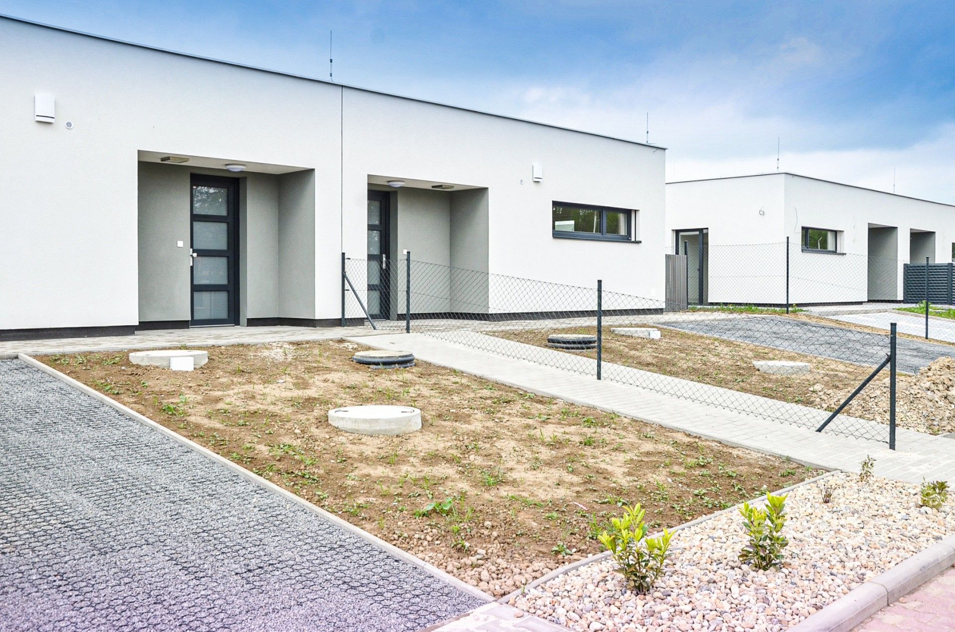 Rodinné domy, Kostelec nad Černými lesy, 106 m²