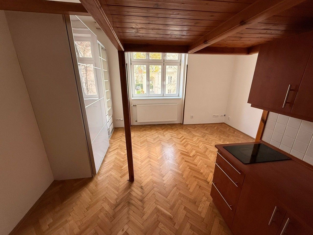 Pronájem byt 1+kk - Koperníkova, Praha, 27 m²
