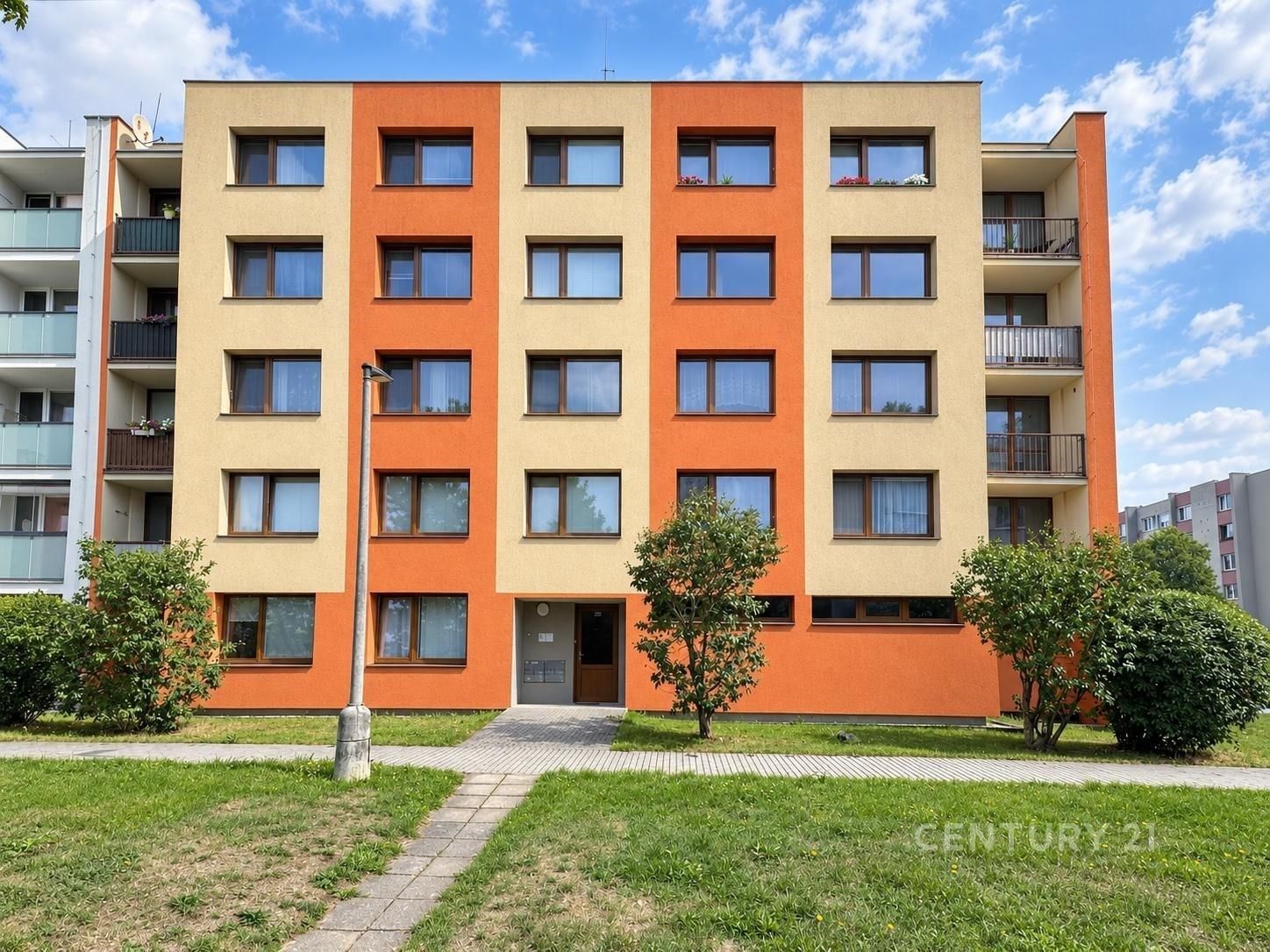 1+1, Na Bílé husi 1071, Blatná, 43 m²