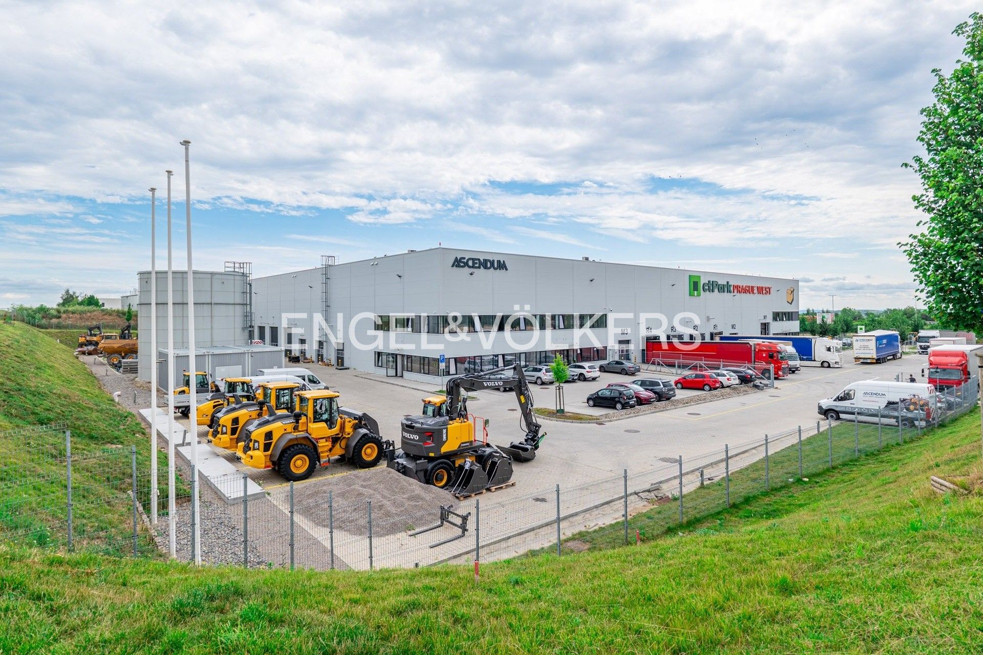 Pronájem sklad - Plzeňská 245, Chrášťany, 5 m²