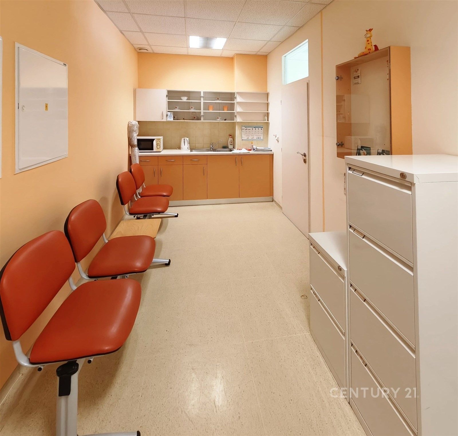 Komerční nemovitost · 18 m² · J. A. Bati 5645, Zlín - 3