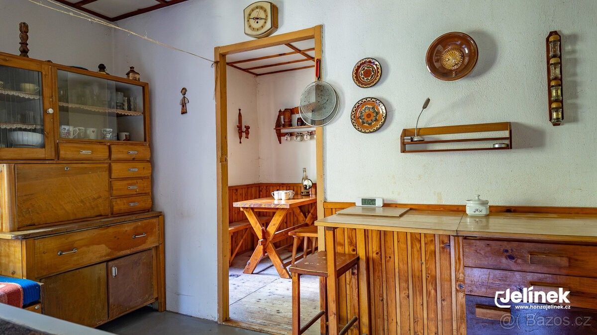 Chata · Sněžné, 592 03 - 4