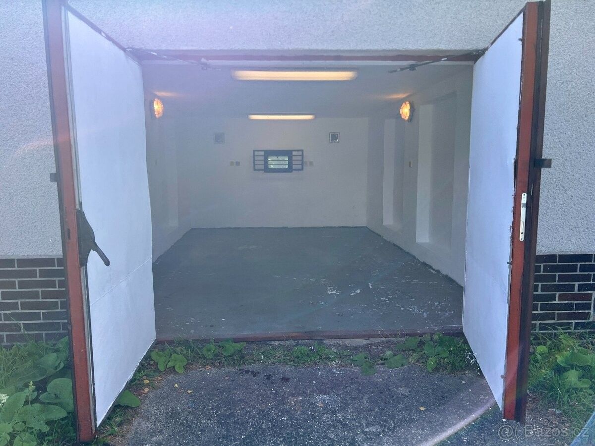 Garáže, Jablonec nad Nisou, 466 01, 27 m²