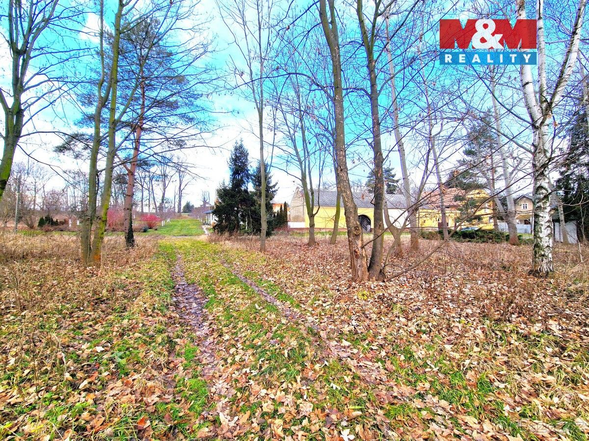 Prodej pozemek pro bydlení - Opava, 747 07