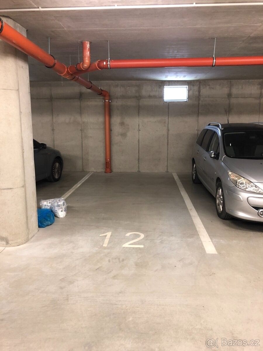 Garáže, Olomouc, 779 00