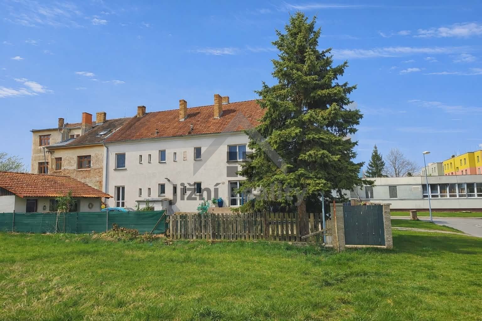 Rodinné domy, Komenského  , České Velenice, 450 m² - 2