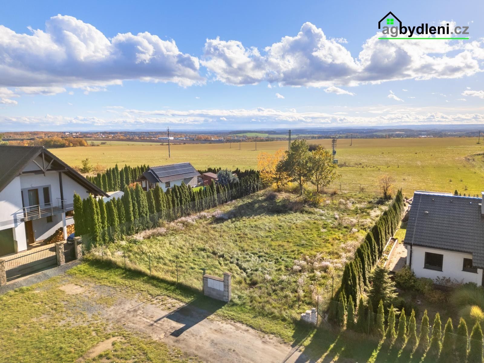 Prodej pozemek pro bydlení - Jiřice, 827 m²