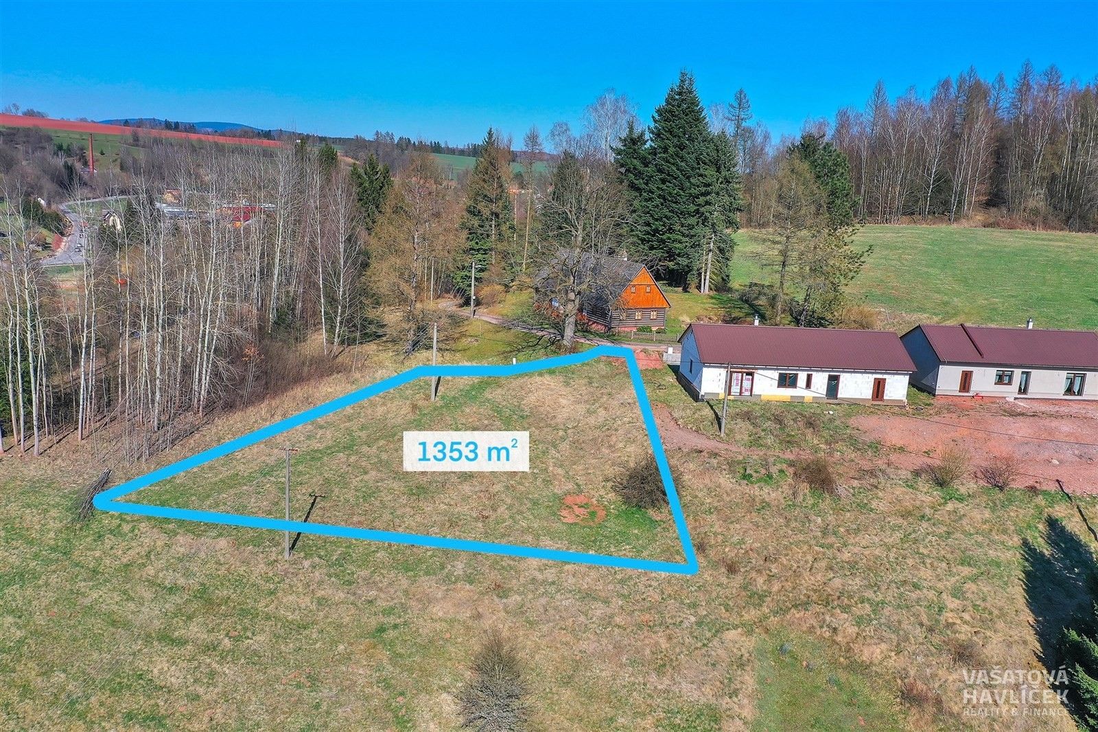 Pozemek pro bydlení, 1 353 m²