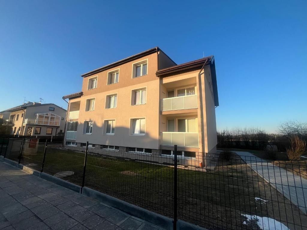 Byty, Opočno, 517 73