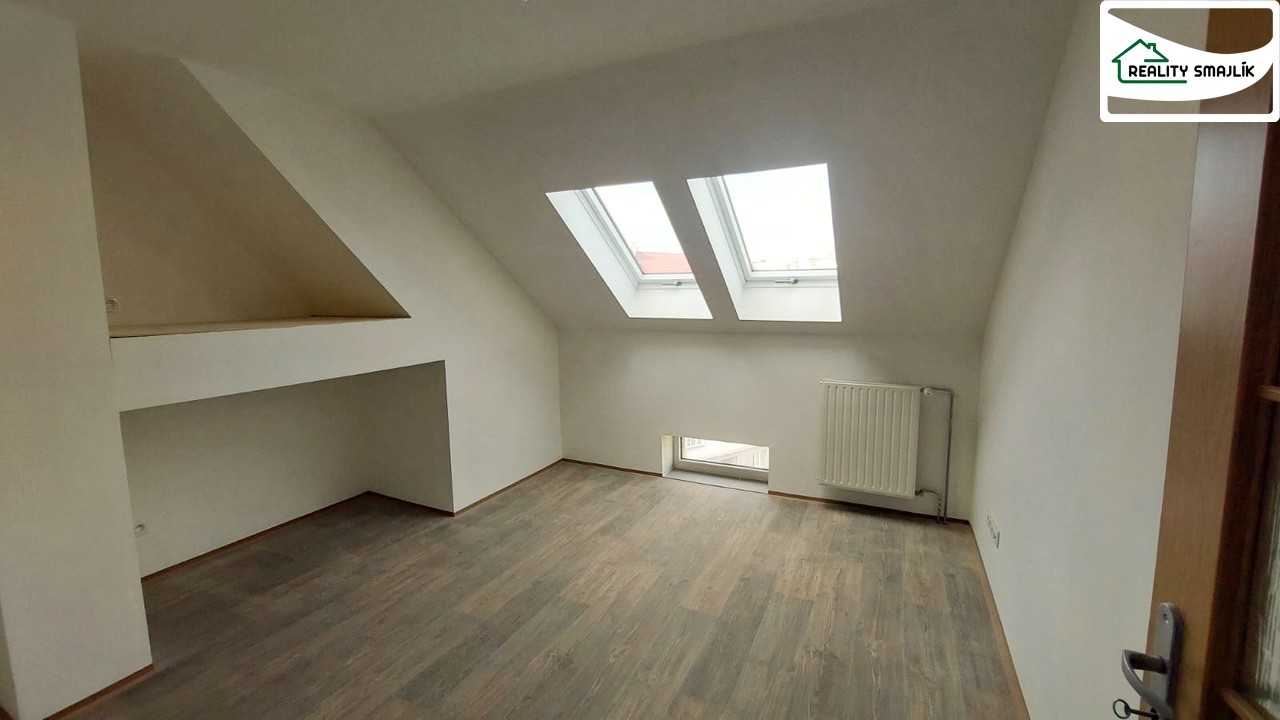 Pronájem byt 1+1 - Evropská 1104, Cheb, 46 m² - 2