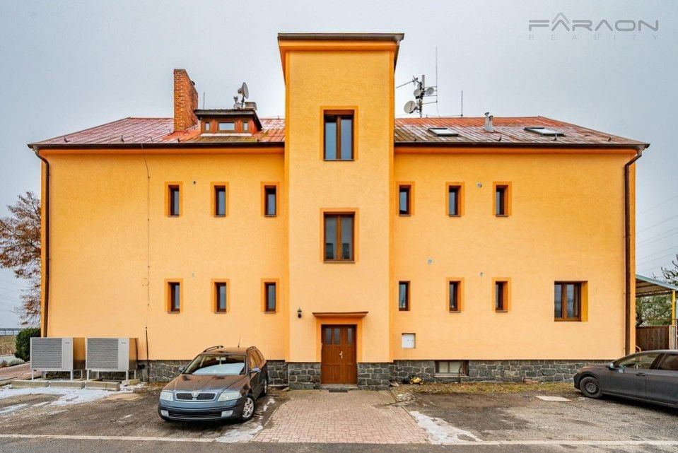 Rodinné domy, Lety, 550 m²