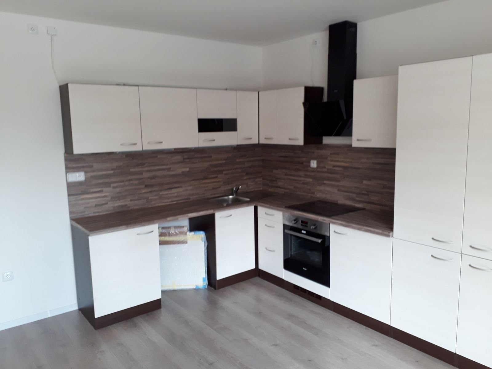 3+kk, Havlíčkova , Sezemice, 110 m² - 1