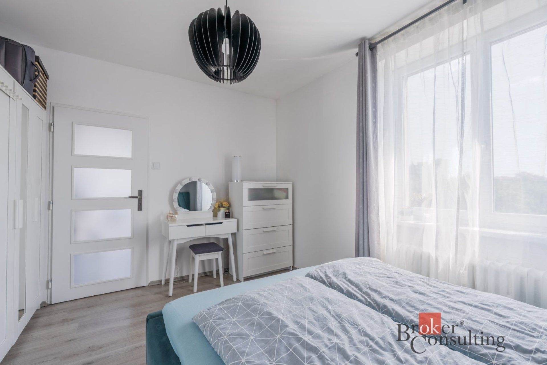 Byt 2+1 · 51 m² · Michelangelova, Praha - 4