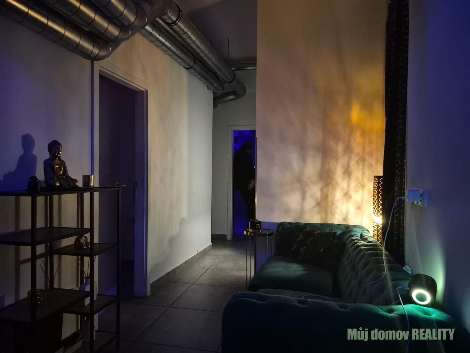 Obchodní prostory, Václavské náměstí, Praha, 100 m²