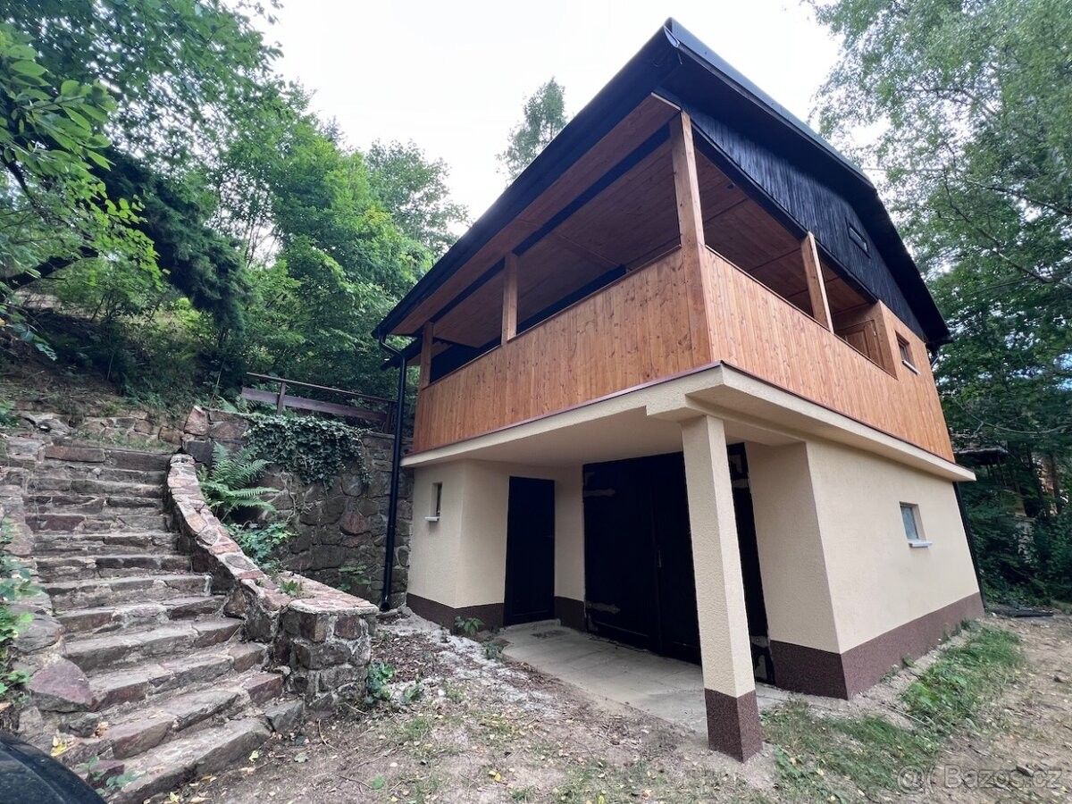 Chaty, Křivoklát, 270 23