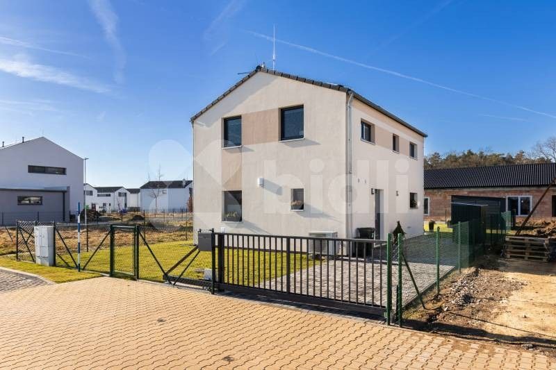 Rodinné domy, Doubravice, Pardubice, 108 m²