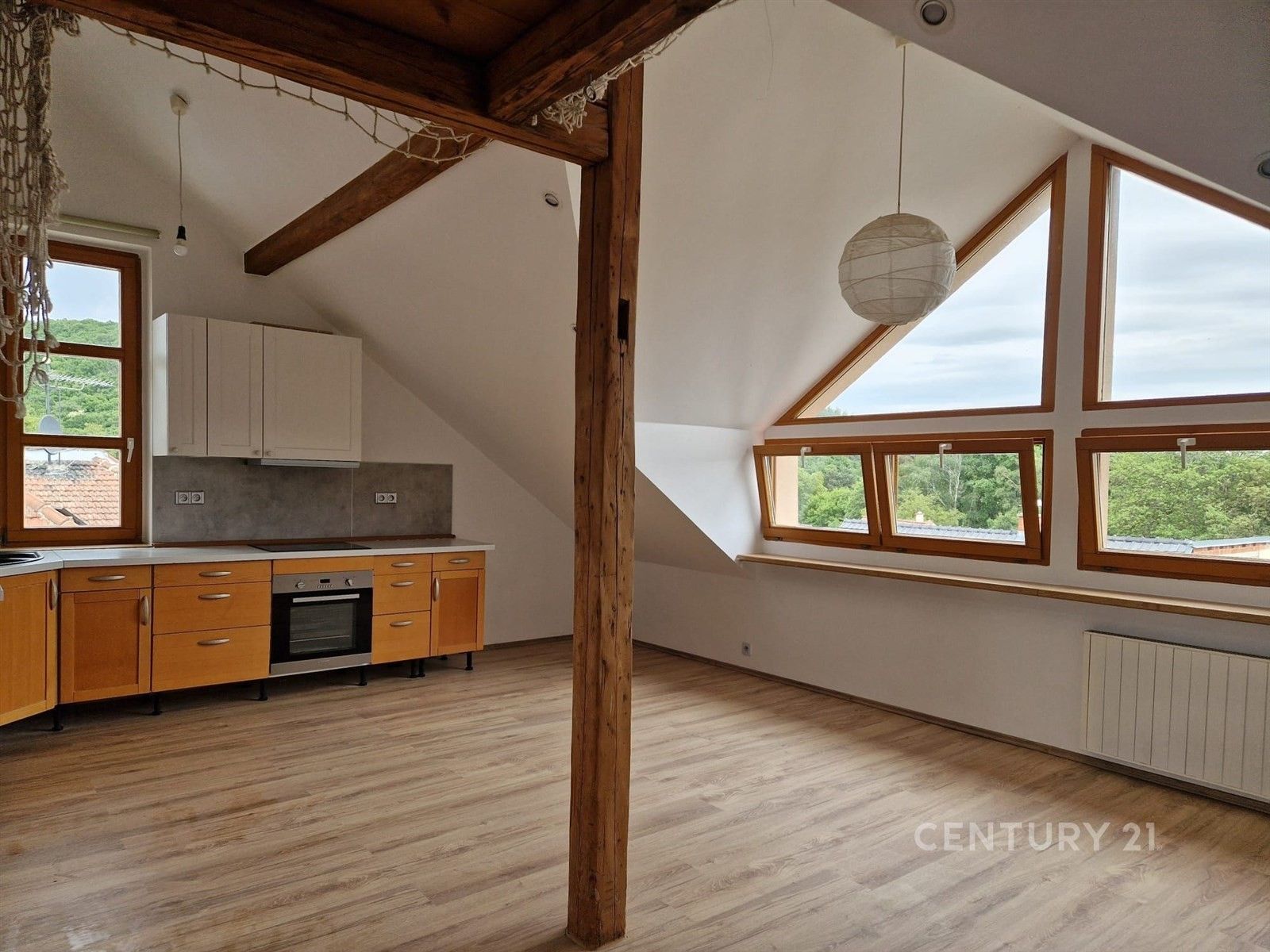 3+kk, U památníku, Brno, 93 m²