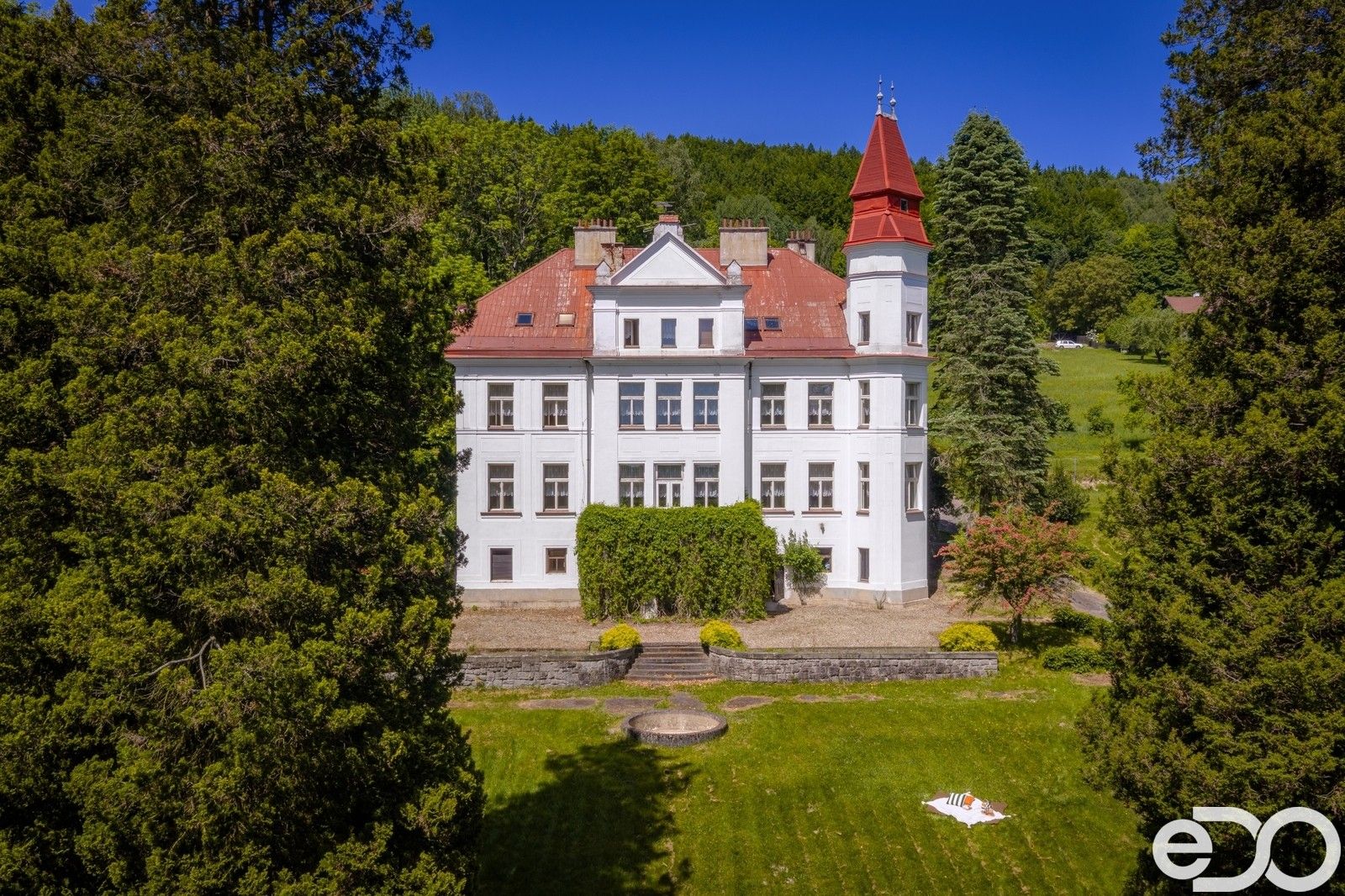 Vily, Cvikov Trávník, 680 m²