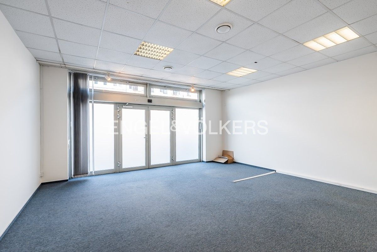Pronájem komerční - Na žertvách 2196, Praha Libeň, 554 m² - 5
