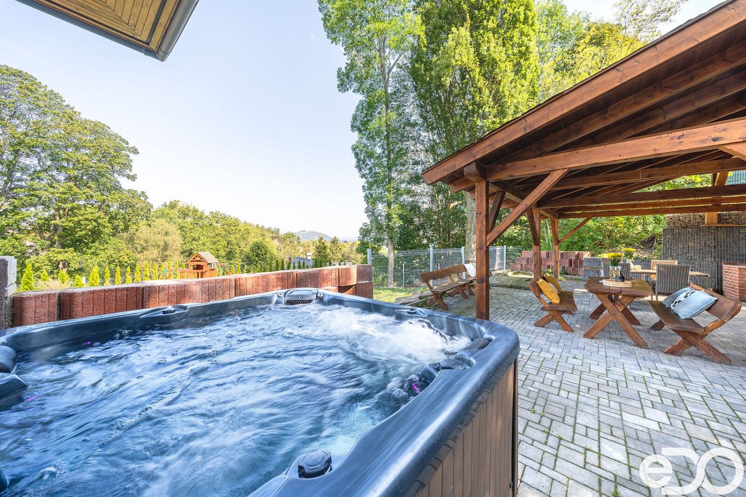 Rodinné domy, Smržovka, okres Jablonec nad Nisou, Liberecký kraj, 350 m² - 2