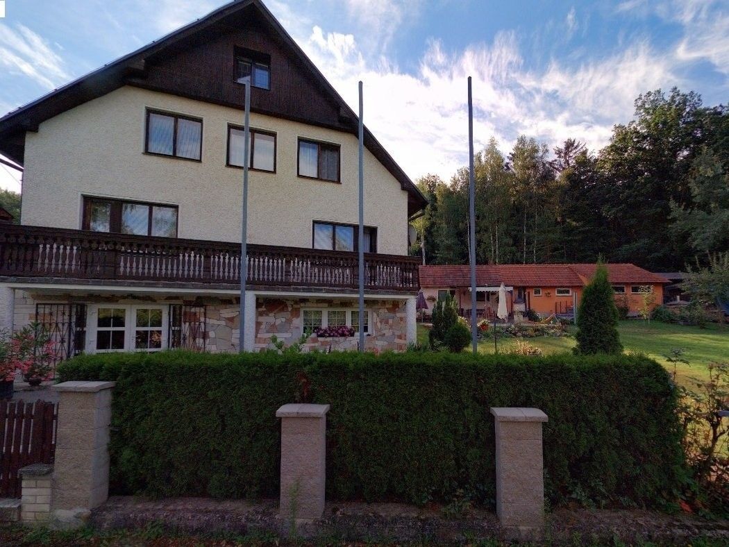 Rodinný dům · 207 m² · Karlova Ves - 3