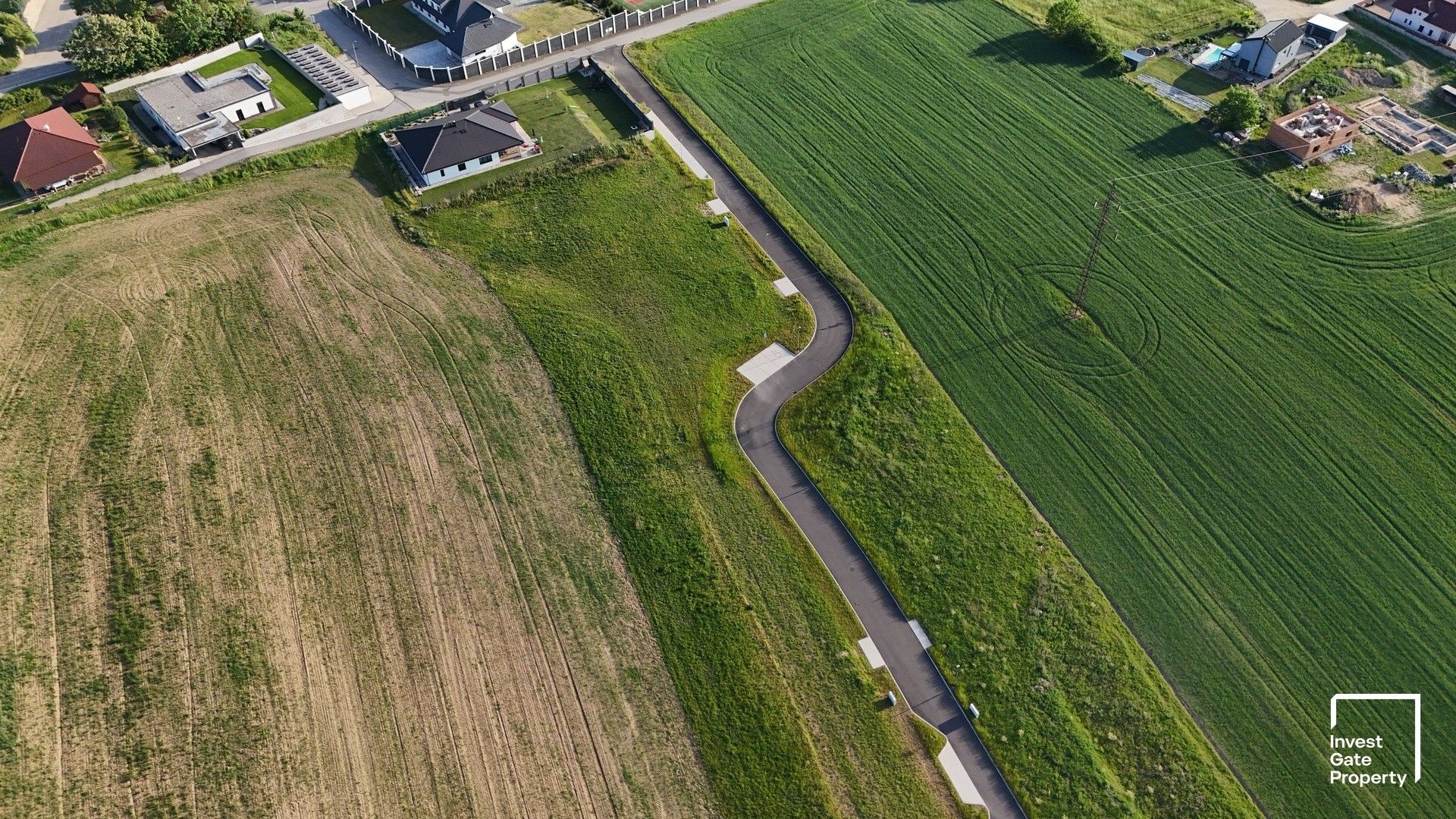 Prodej pozemek pro bydlení - Lišovská, Hůry - 5