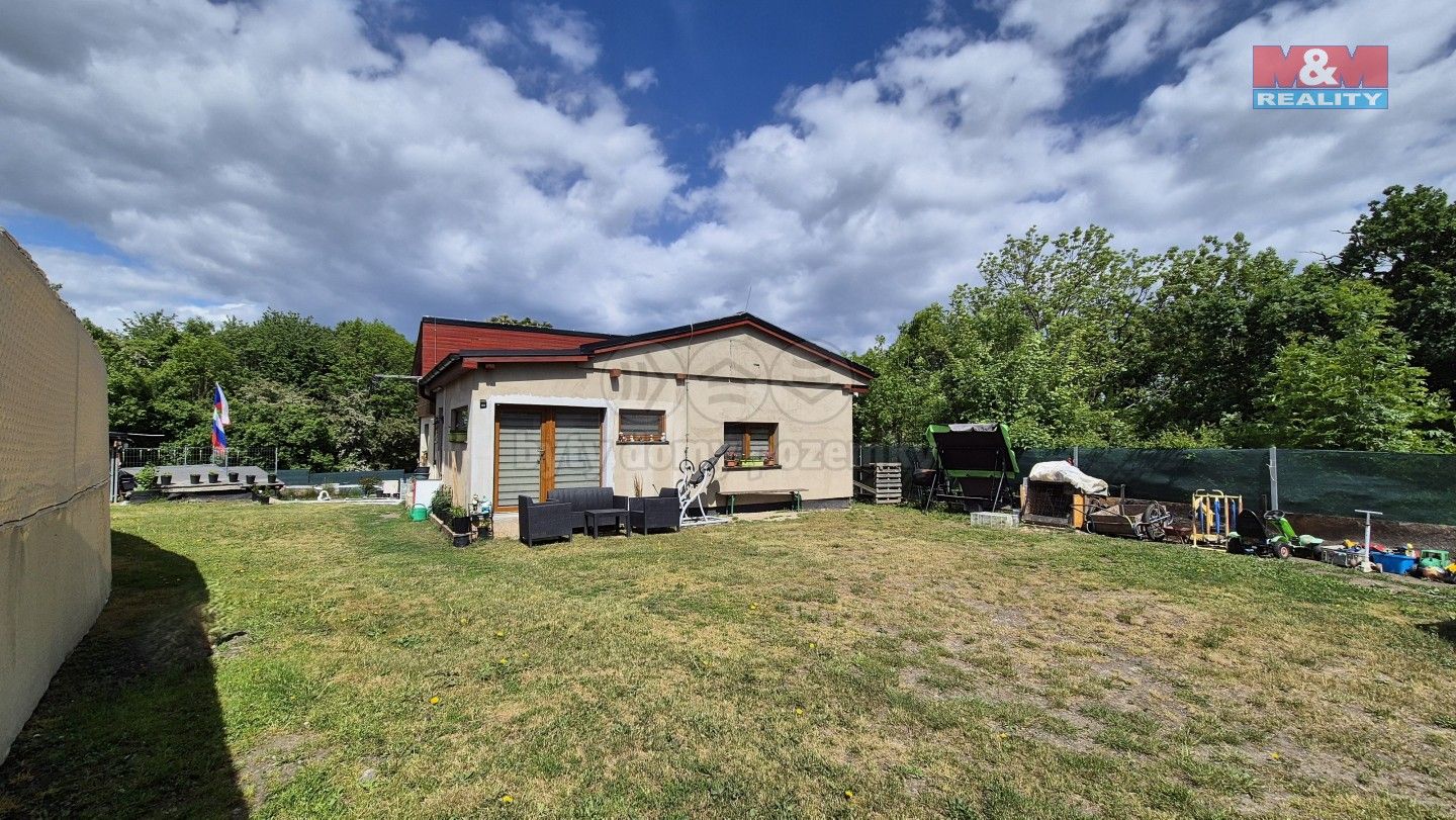 Rodinné domy, Velemyšleves, 62 m²