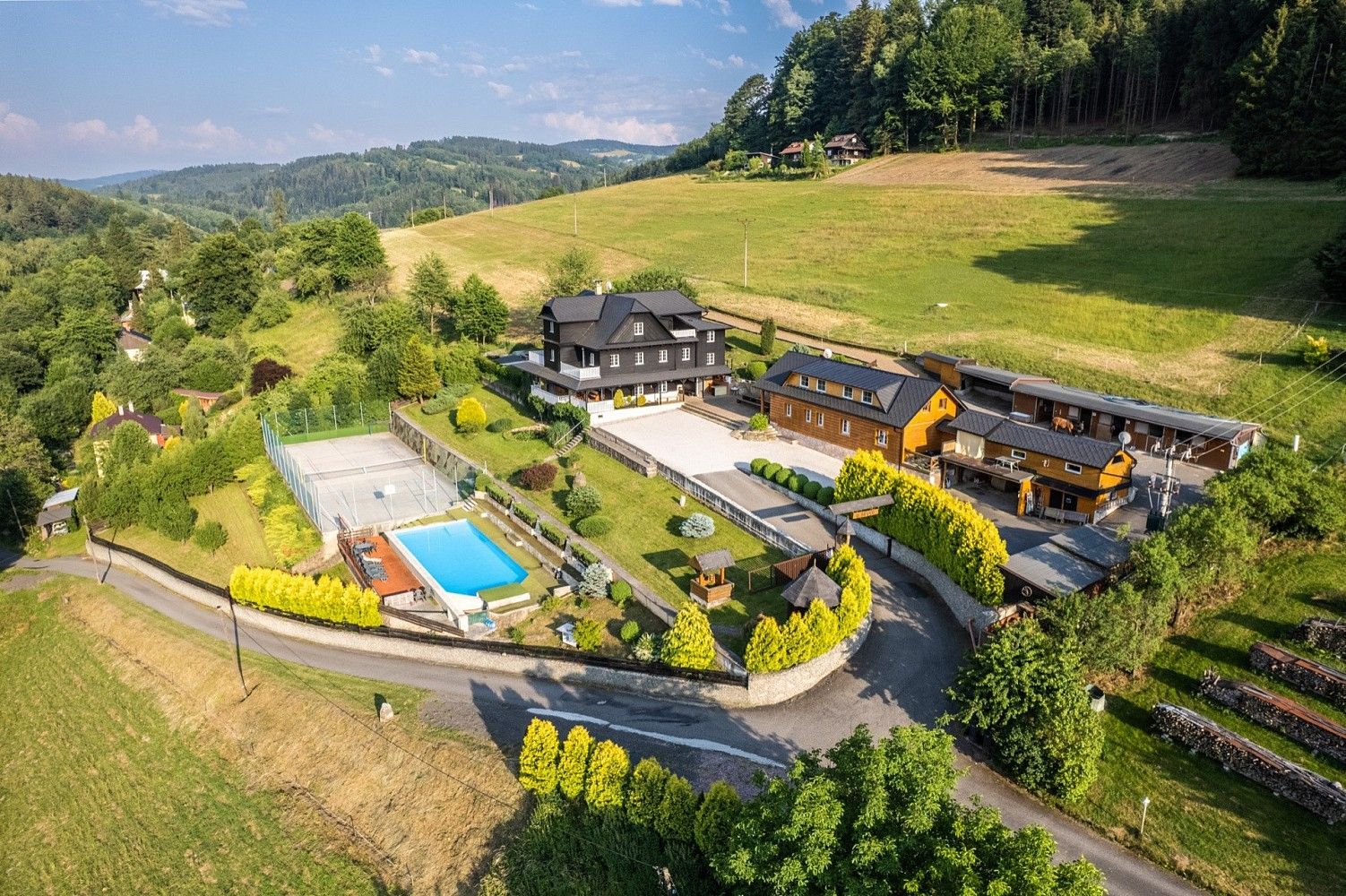 Prodej chalupa - Bystřička, okres Vsetín, Zlínský kraj, 669 m² - 1