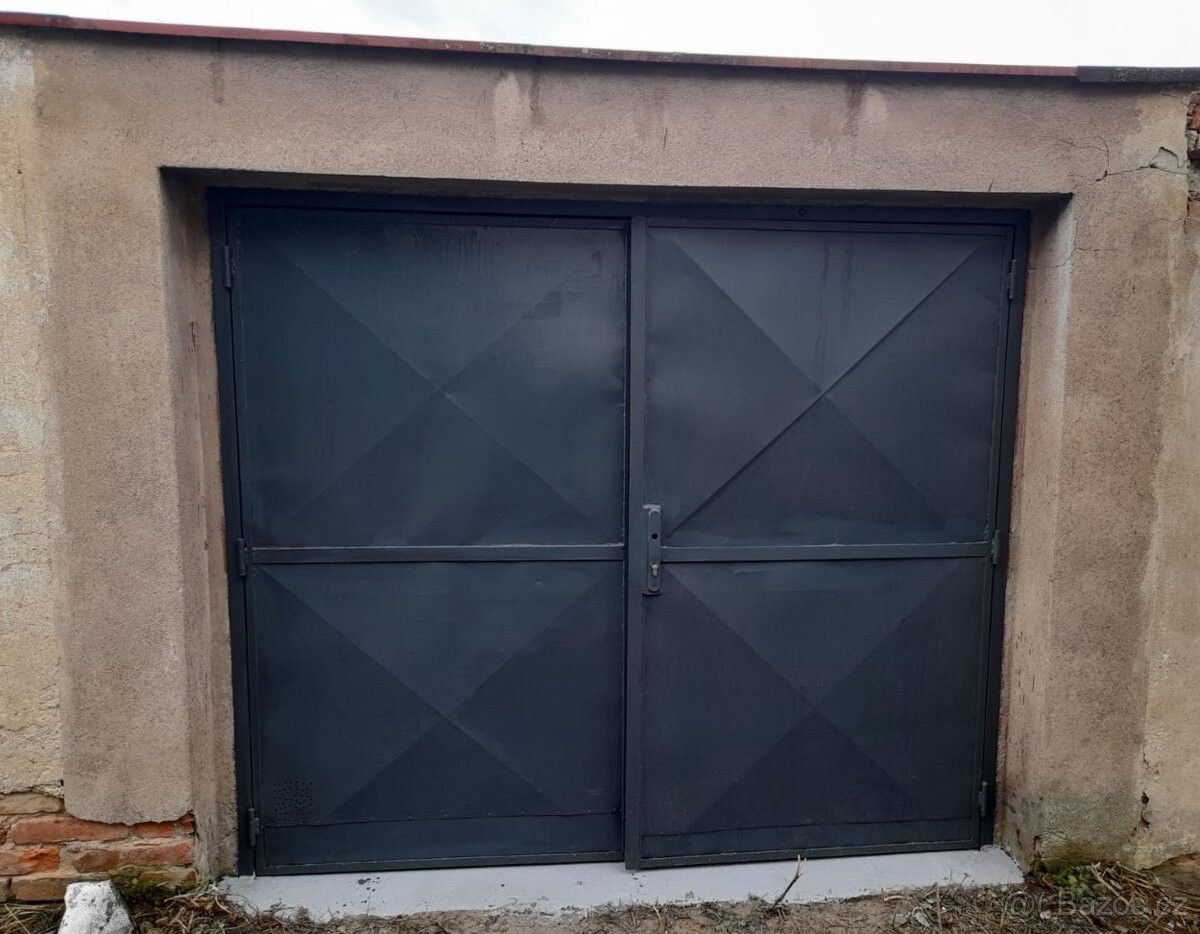 Garáž · Havlíčkův Brod, 580 01 - 3