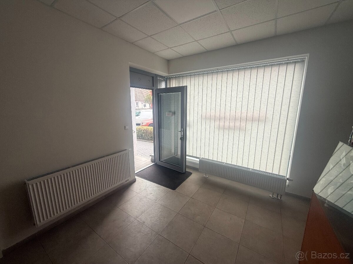 Obchodní prostory · Přelouč, 535 01 - 3
