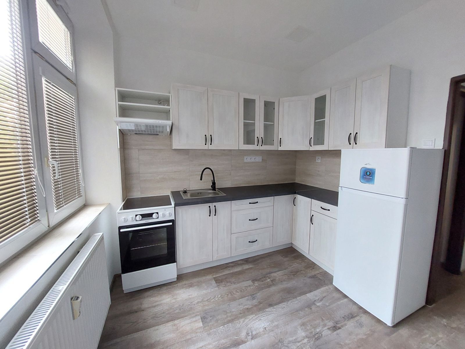 1+1, Celní, Karlovy Vary - Rybáře, Karlovarský kraj, 33 m² - 1