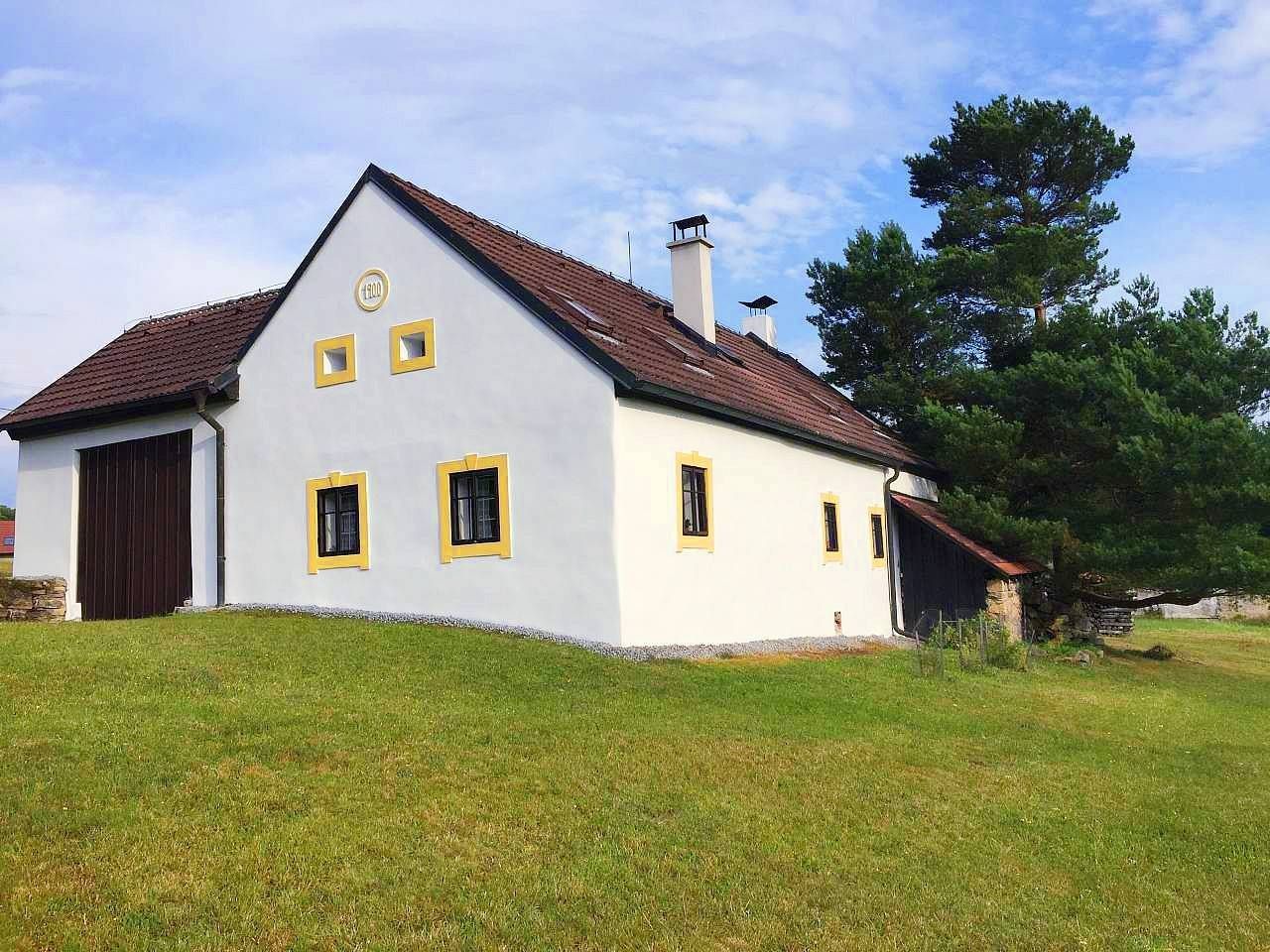 Chaty, Slavče u Trhových Svinů, Jihočeský kraj