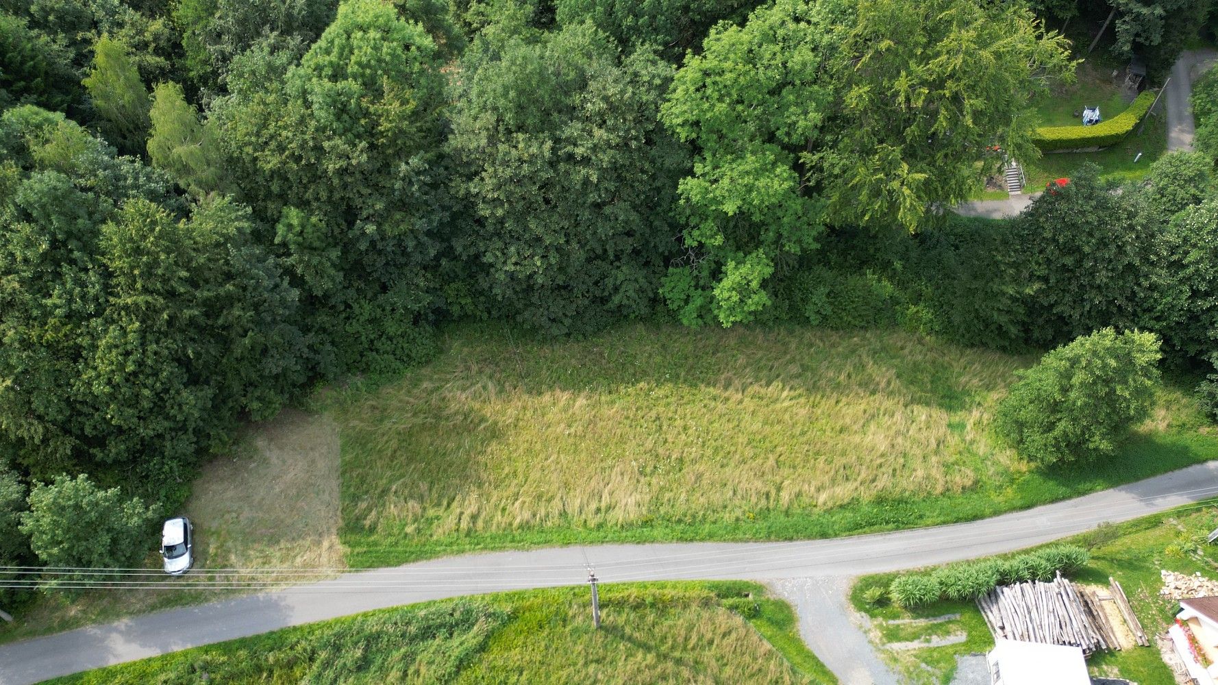 Pozemek, 2 274 m²