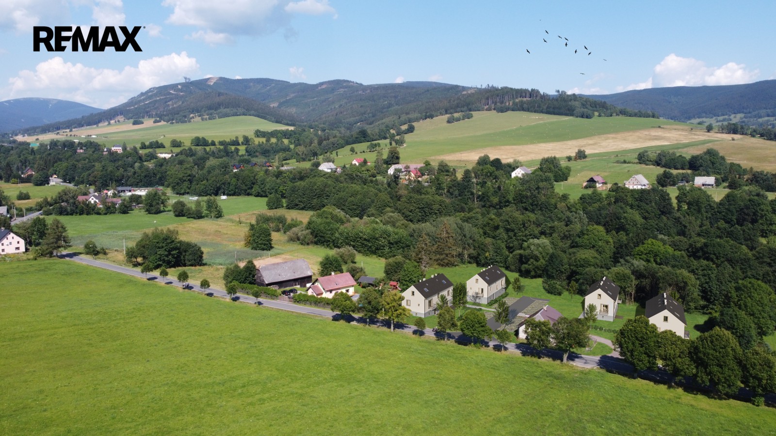 Prodej pozemek pro bydlení - Dolní Morava, 7 033 m² - 5