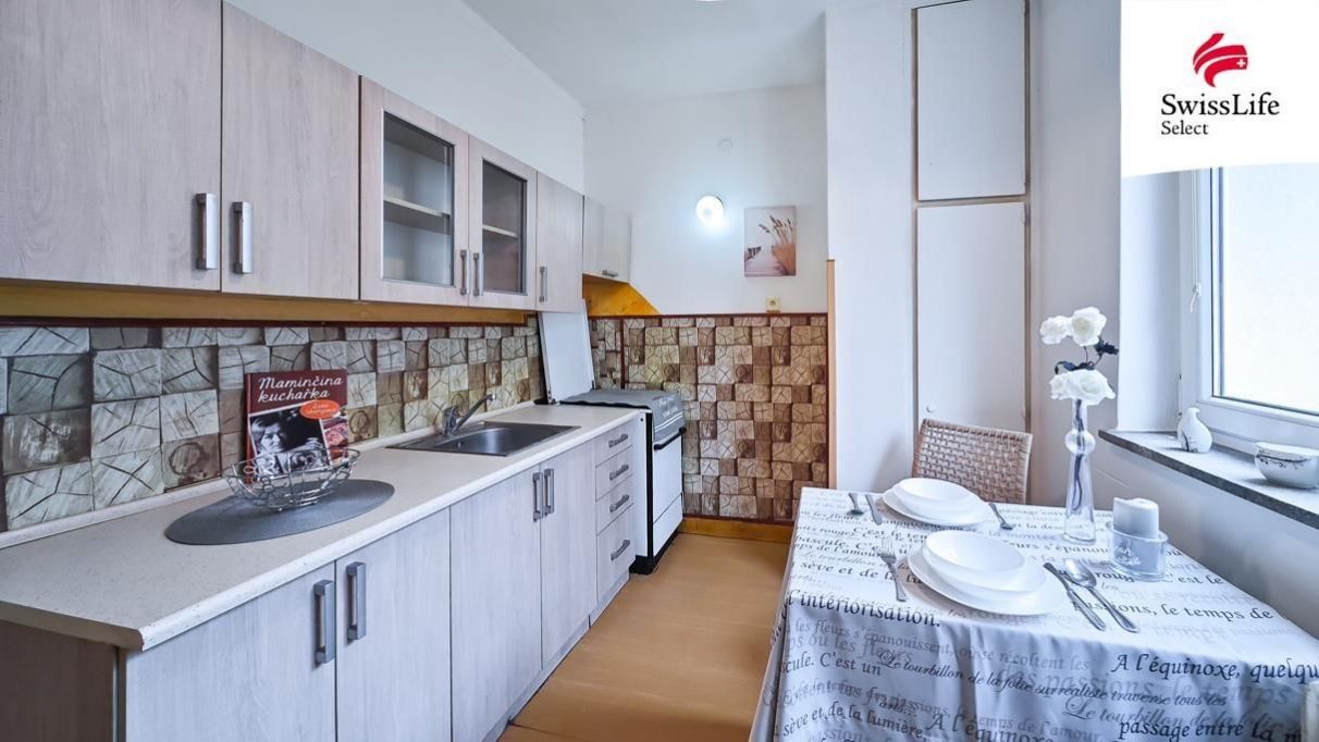 Prodej byt 2+1 - Rosická  , Pardubice, 55 m²