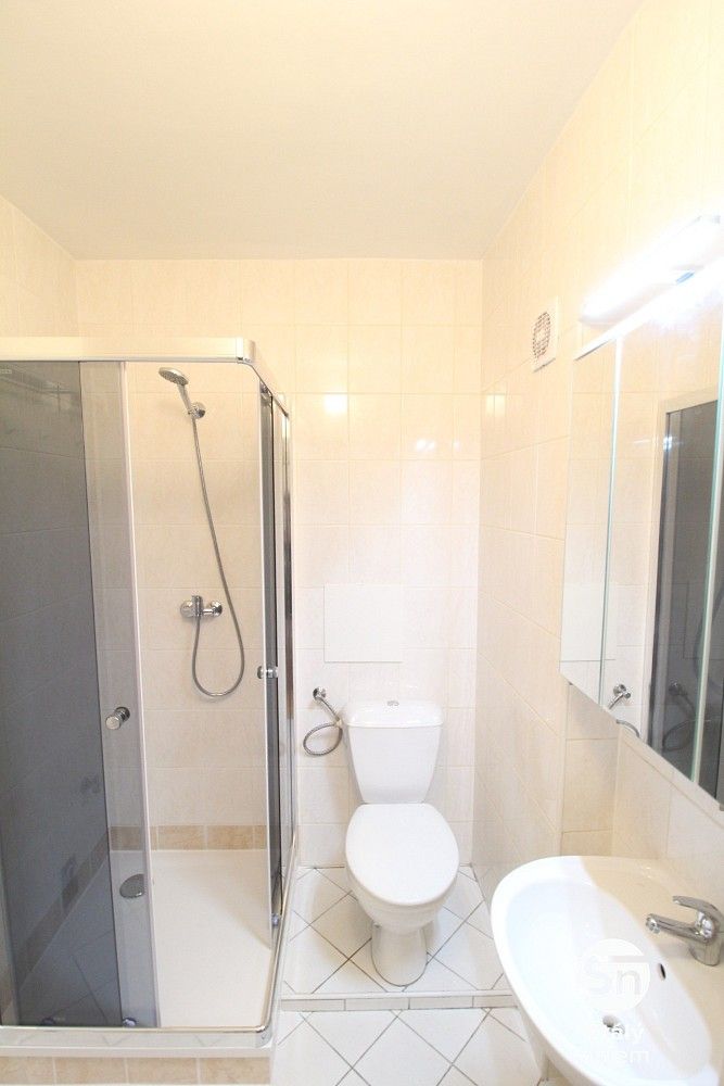 Pronájem byt 1+1 - Křivoklátská, Praha 9 - Letňany, 31 m² - 5