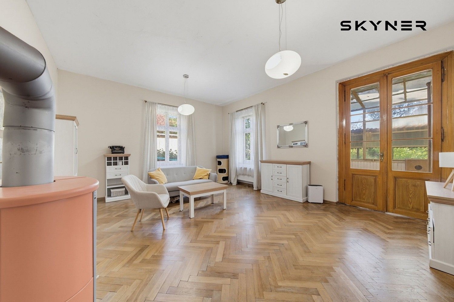 Rodinné domy, Koněvova, Dubí, okres Teplice, 250 m² - 2