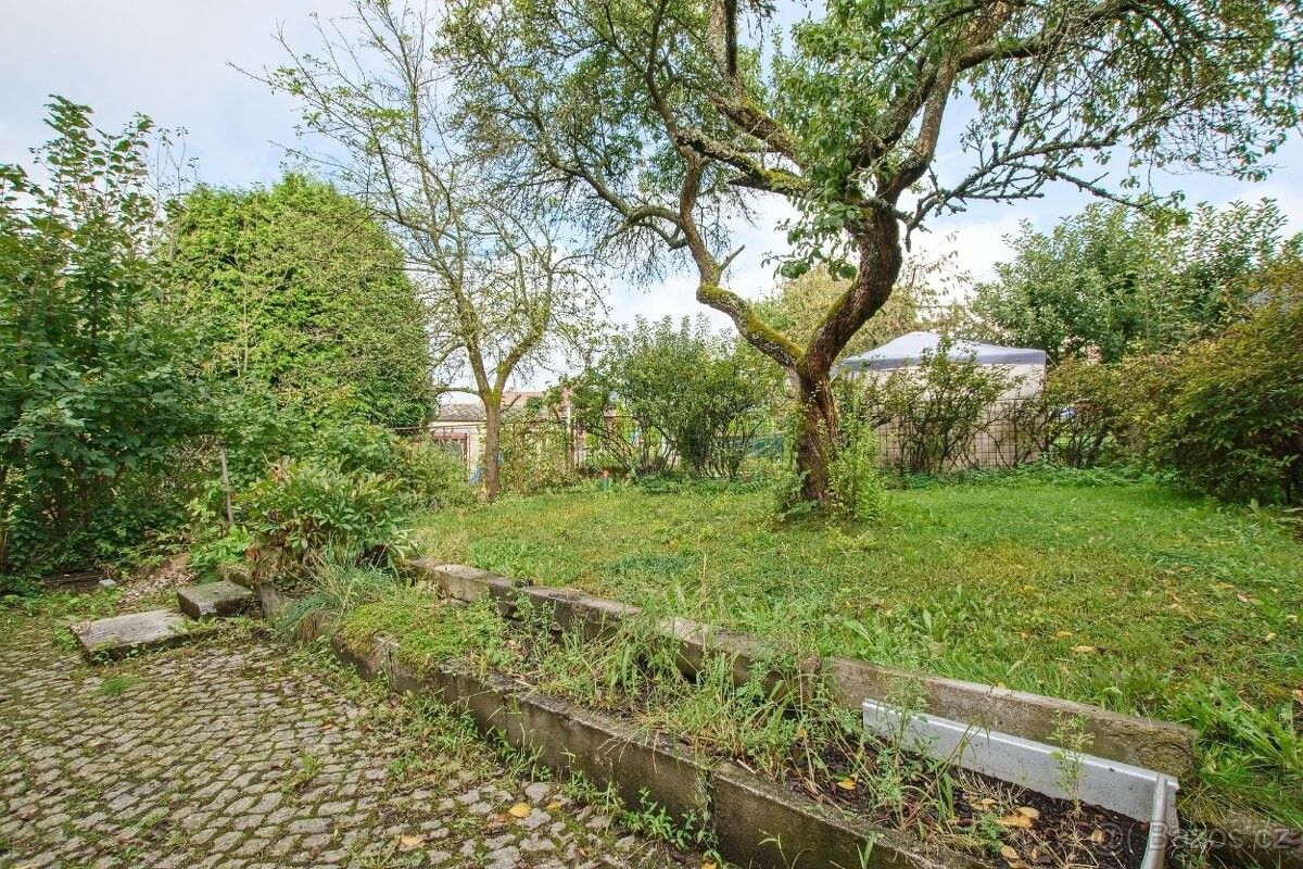 Zahrady, Moravský Beroun, 793 05