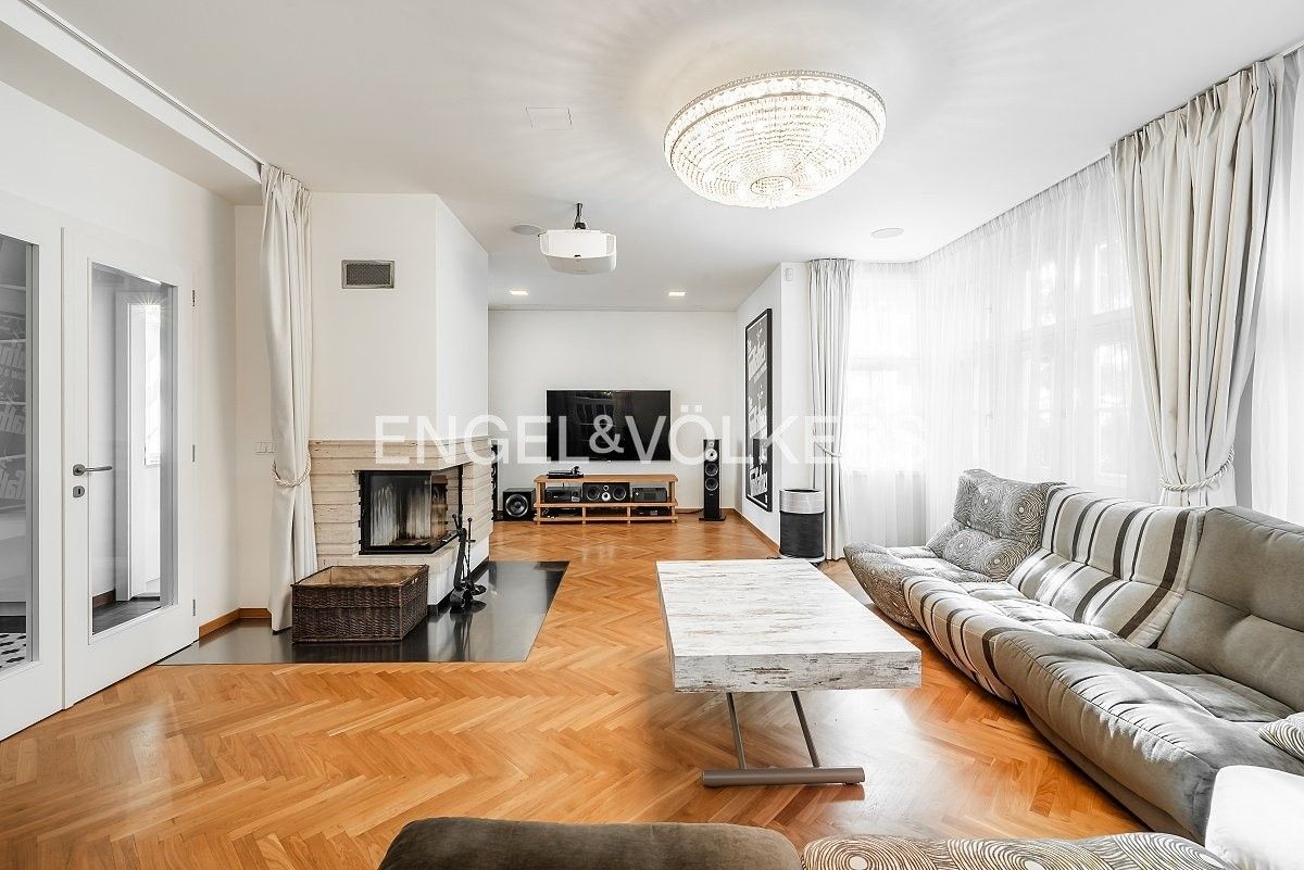 Vila · 434 m² · Na Kodymce, Praha Dejvice - 3