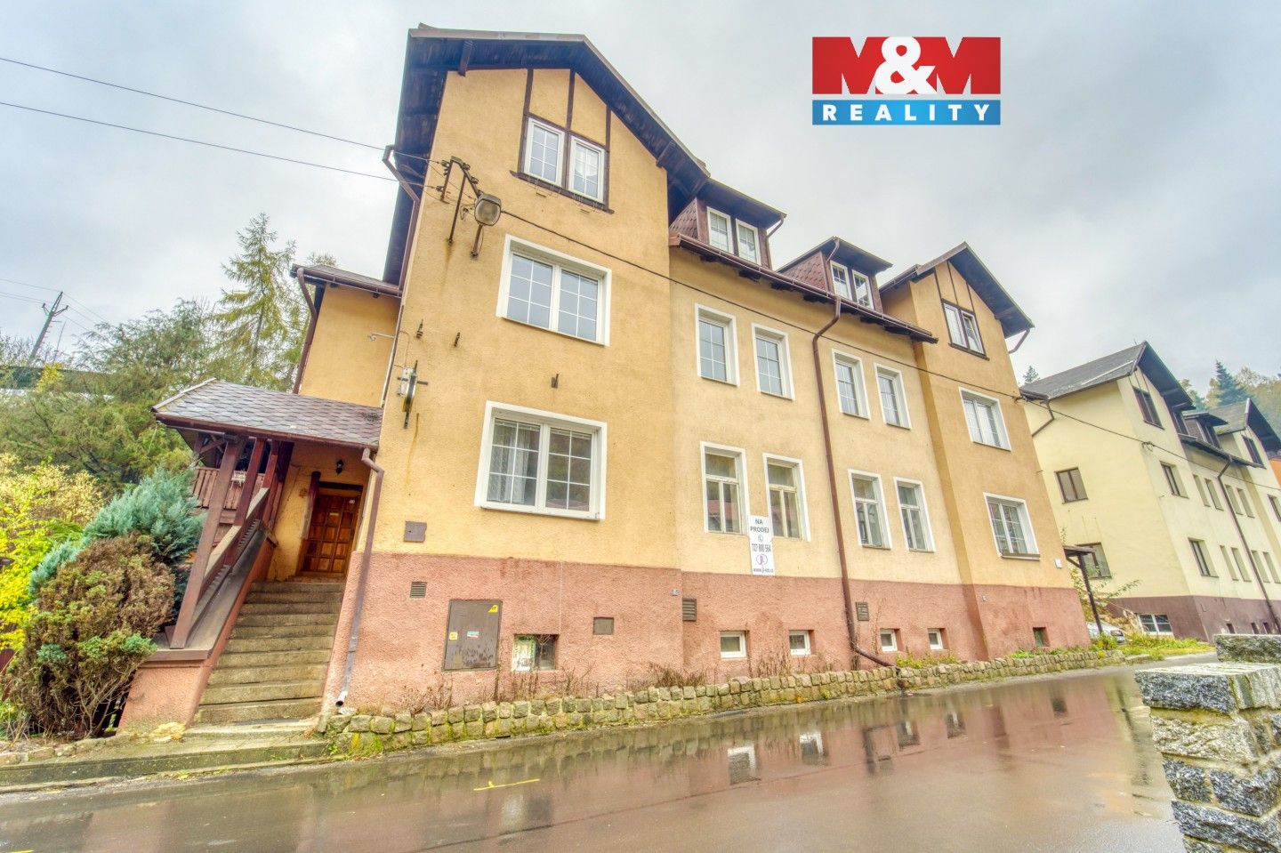 Rodinné domy, Hory, Oloví, 800 m²