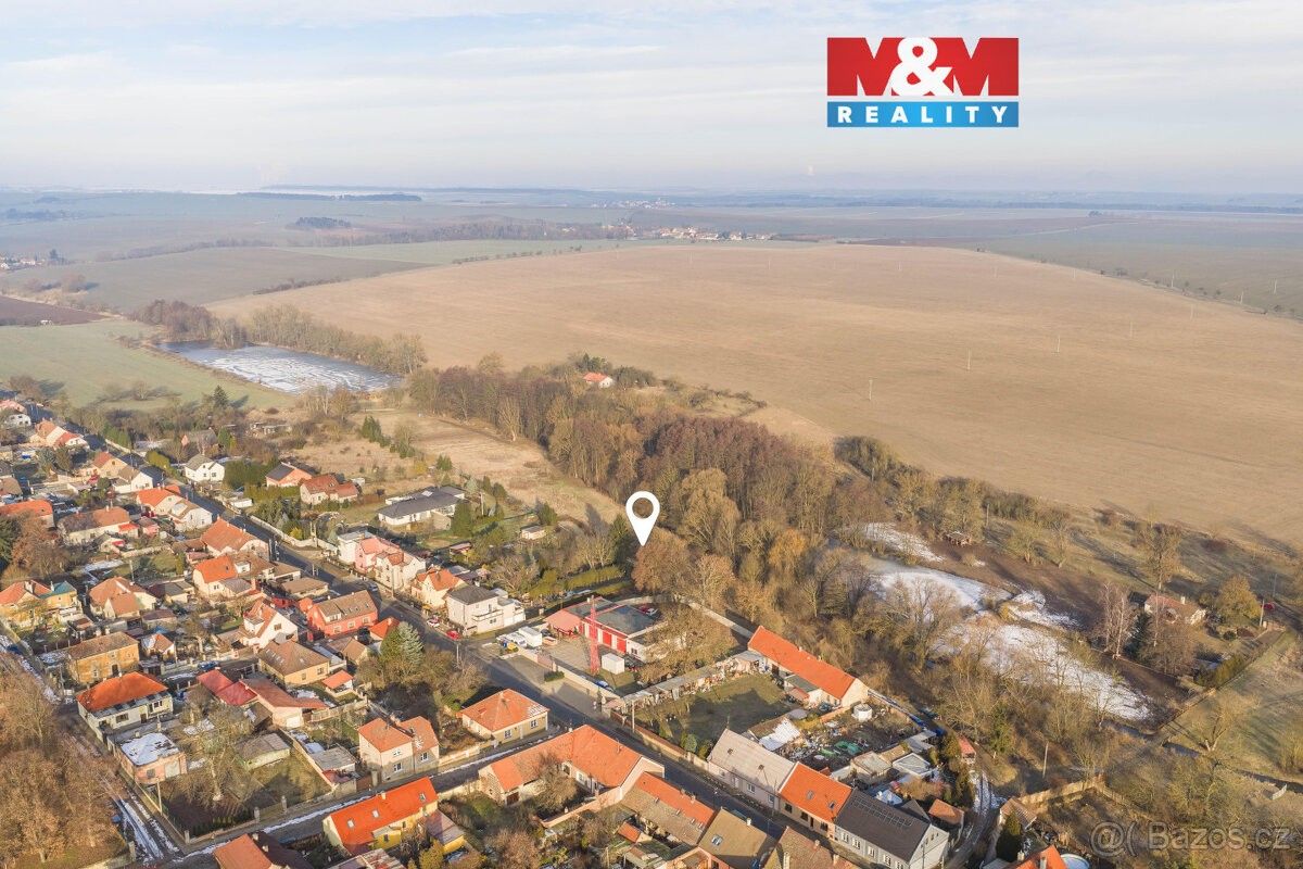 Zahrady, Zlonice, 273 71